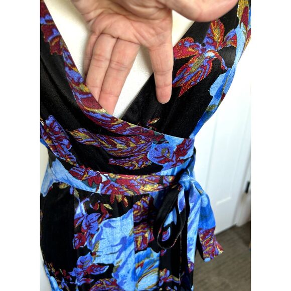 FREE PEOPLE Floral Sleeveless Strappy Wrap Jumpsuit Women's Size 2 Rayon Viscose - Picture 7 of 10